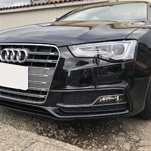 S5 スポーツバック