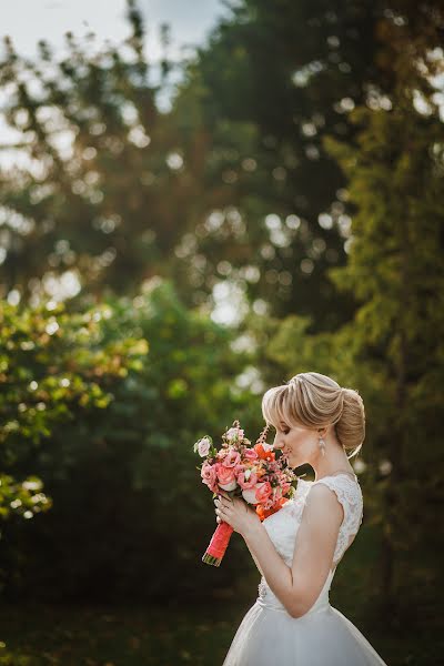 Fotógrafo de casamento Maks Kozlov (makskozlov). Foto de 3 de janeiro 2016