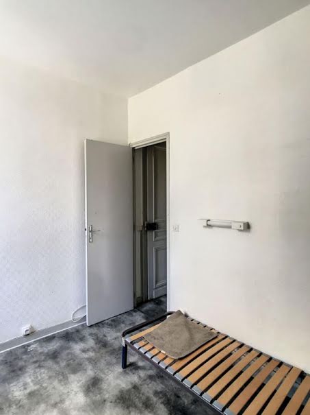 Location  appartement 1 pièce 11 m² à Lille (59000), 263 €