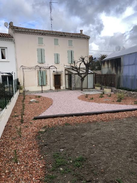 Location  maison 6 pièces 120 m² à Saint-Chinian (34360), 1 100 €