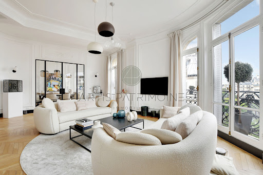 Apartment with terrace 1