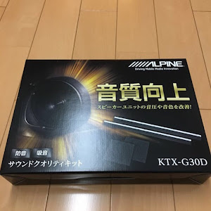 ヴォクシー ZRR80W