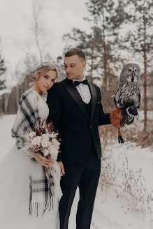 Wedding photographer Lera Polkhovskaya (polkhovskaya). Photo of 23 January 2022