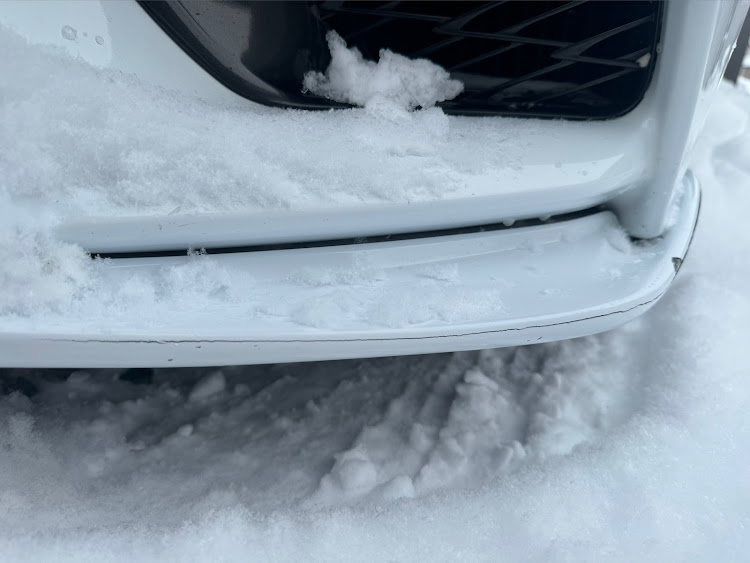 GS Fの雪とコラボに関するカスタム事例の投稿画像3枚目