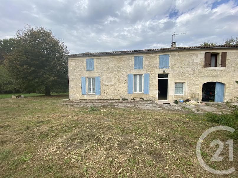 Vente maison 5 pièces 88 m² à Saint-Césaire (17770), 139 200 €