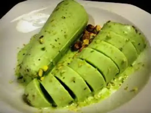 Pista Kulfi Stick