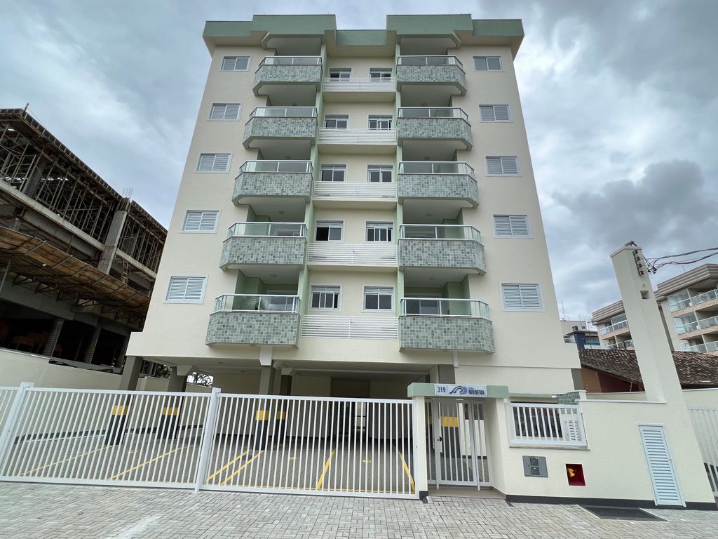 Apartamentos à venda Enseada