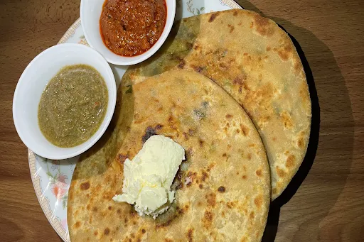 1 Aloo Tawa Paratha