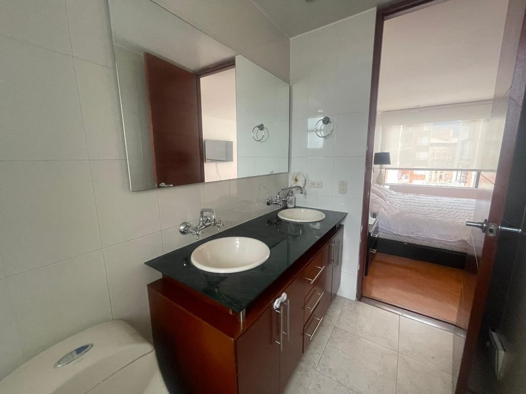 Apartamento En Venta - La Carolina, Bogota