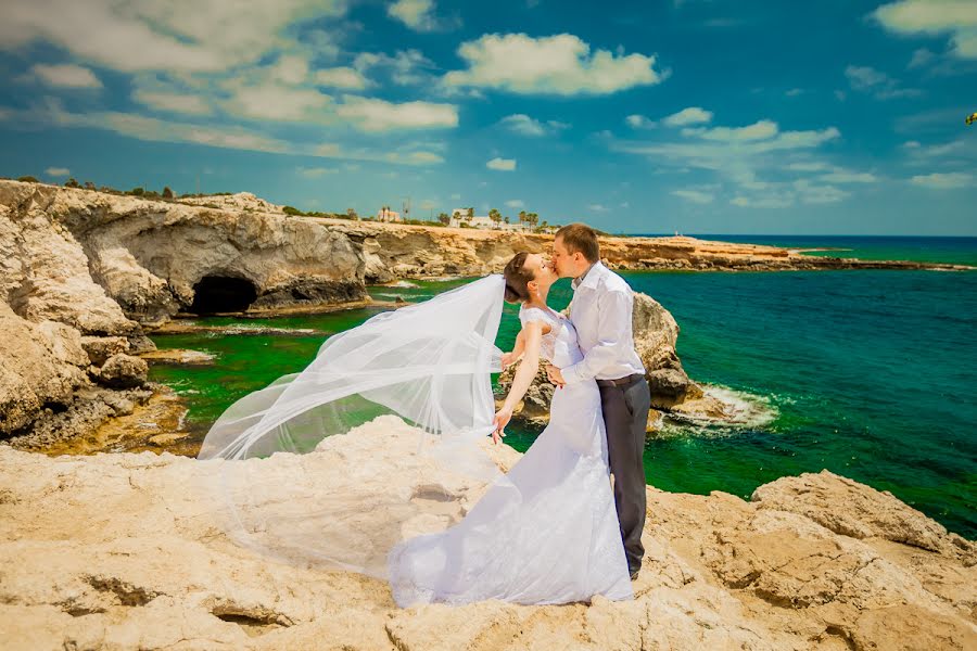 Wedding photographer Yuliya Smirnova (smartphotography). Photo of 30 June 2015