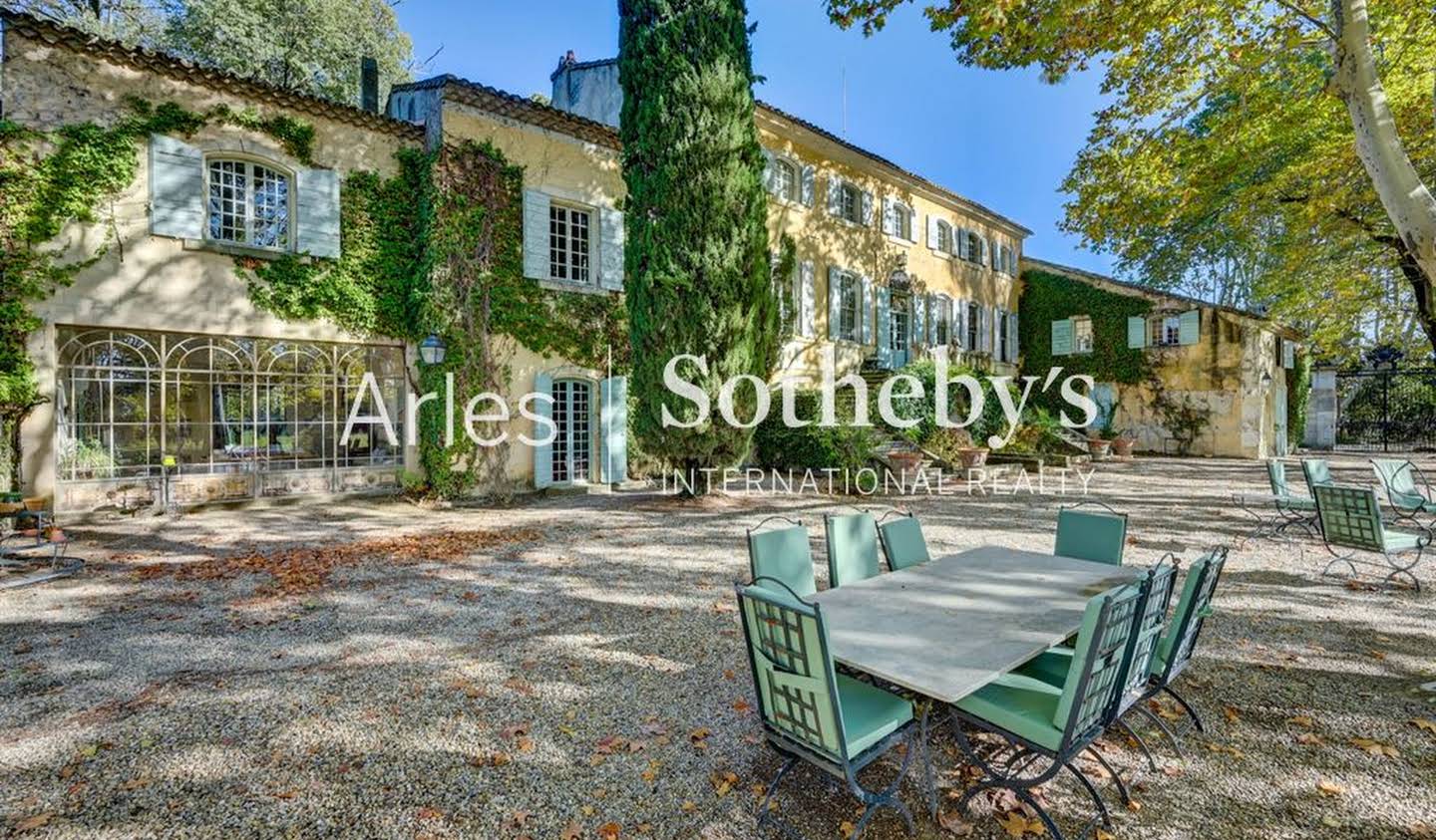 Propriété avec piscine Saint-Rémy-de-Provence