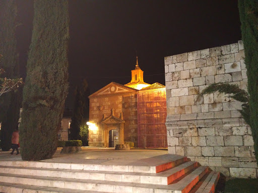 Capilla del Oidor y Ruinas de Santa María