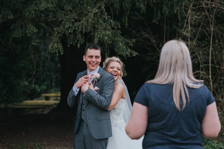 Wedding photographer Sarah Corfield (sarahcorfieldph). Photo of 1 July 2019