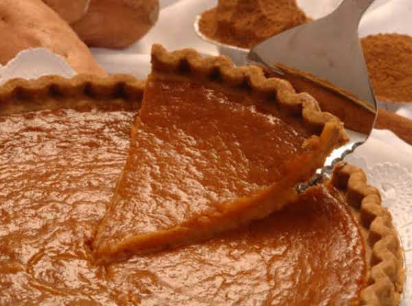 MY MOMS SWEET POTATO PIE_image