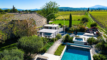 maison à Sainte-Cécile-les-Vignes (84)