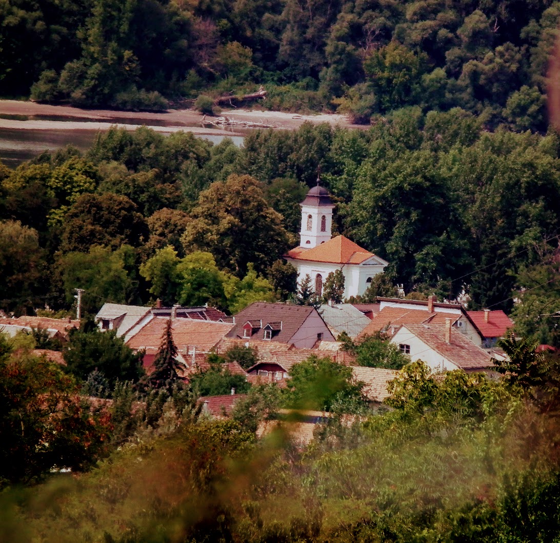 Esztergom - Miklósffy-kápolna a szentgyörgymezői temetőben