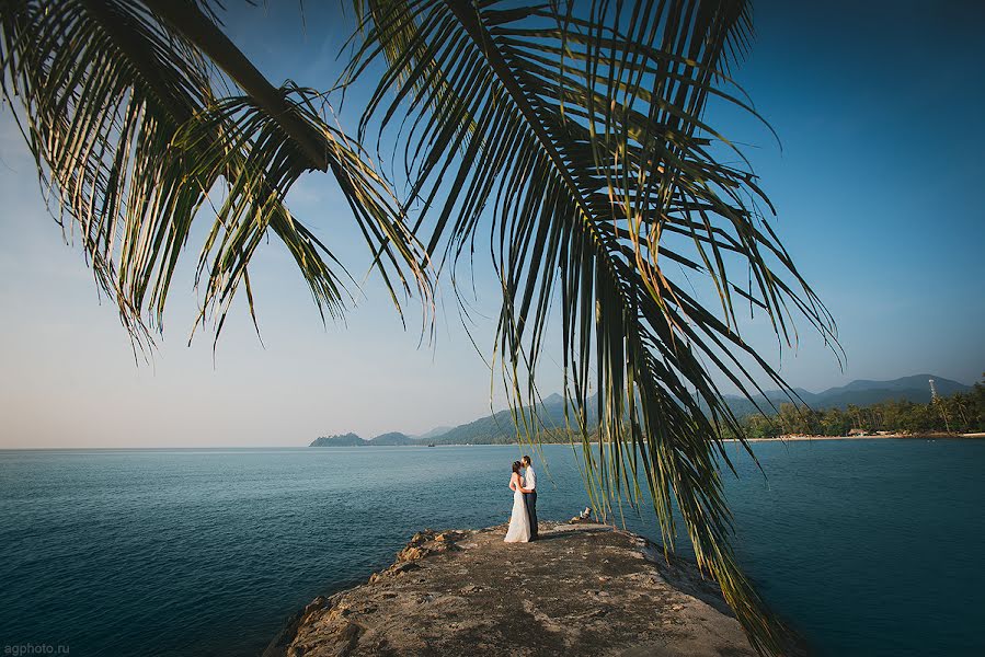 Fotógrafo de bodas Adel Gaynullin (adelgphoto). Foto del 12 de diciembre 2013