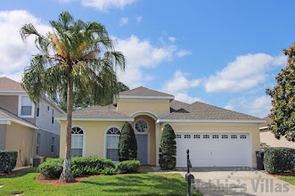 Windsor Palms villa in Kissimmee, close to Disney, games room, south-facing pool