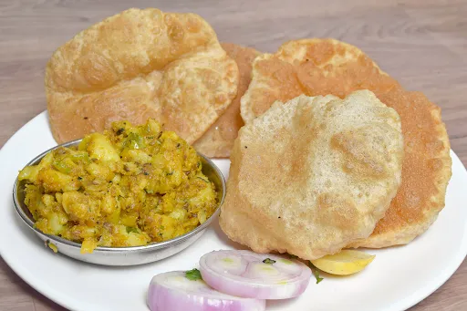 Puri Aloo Jeera