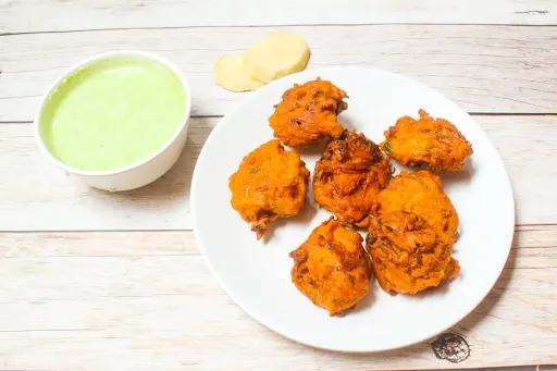 Aloo Pakoda [5 Pieces]