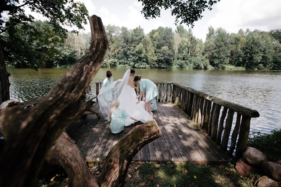 Wedding photographer Darya Nelyubova (nelyubova). Photo of 22 August 2019