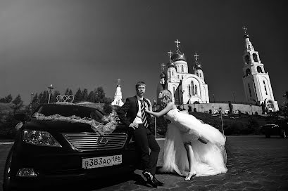 Fotógrafo de casamento Nikolay Bochkarev (jonlenn). Foto de 12 de março 2017