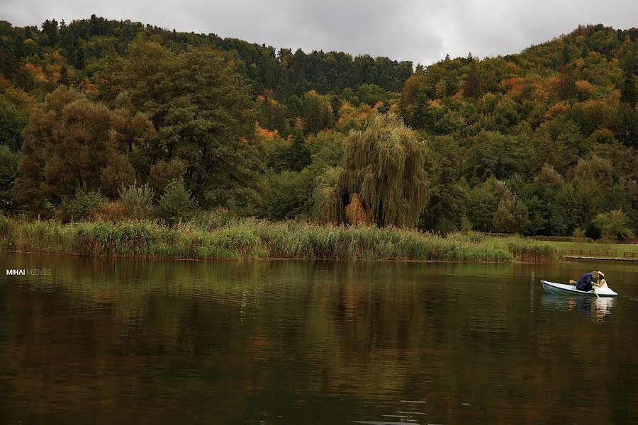 Fotografer pernikahan Mihai Medves (mihaimedves). Foto tanggal 1 Oktober 2017