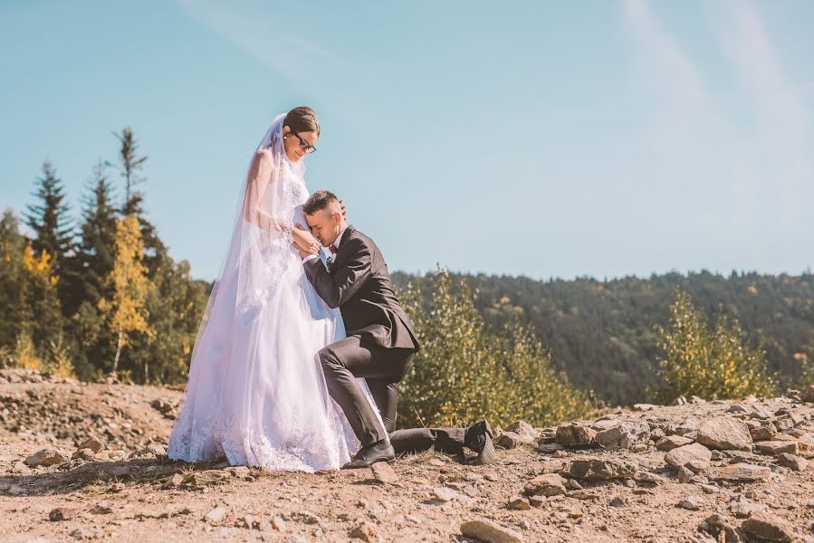 Bröllopsfotograf Slavo Samuelčík (samuelcikslavo). Foto av 16 april 2019