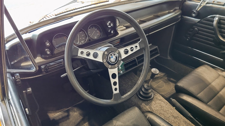 katsunoryさんが投稿したBMW・2002に関するカスタム事例の投稿画像4枚目