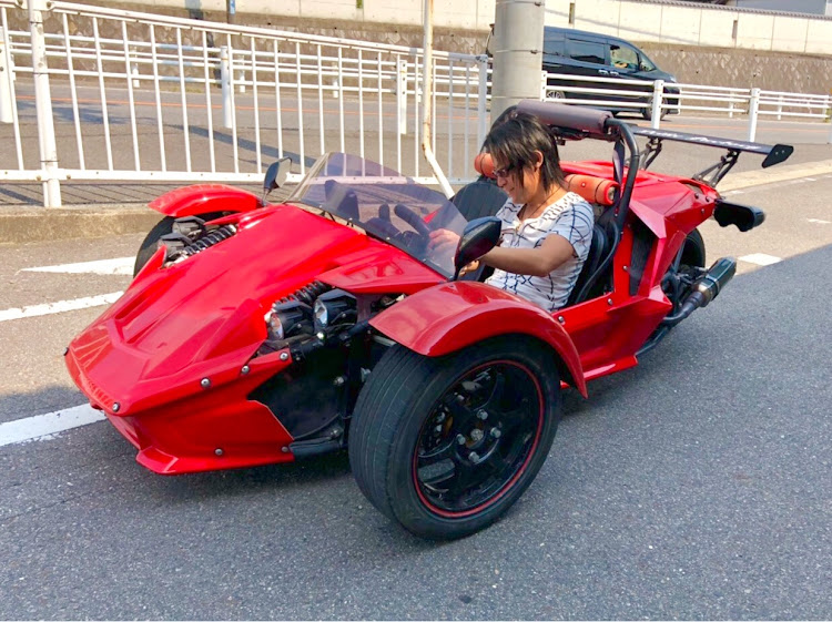 あるこさんが投稿したトライク・ウォンイット・リバーストライク・珍車・オープンカーに関するカスタム事例の投稿画像1枚目