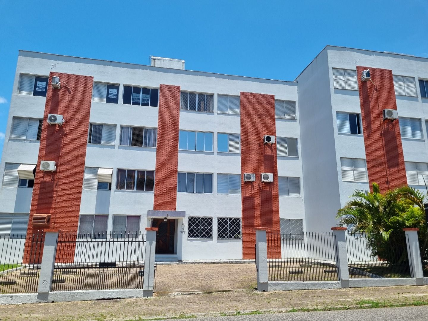 Apartamentos à venda Córrego Grande