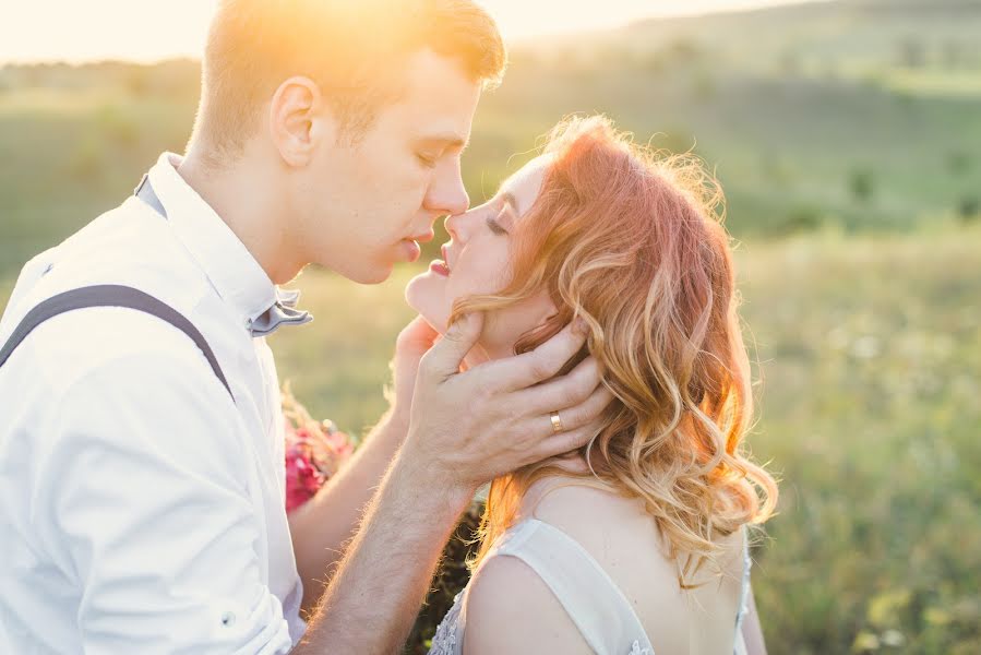 Fotografo di matrimoni Kseniya Ivanova (kinolenta). Foto del 28 marzo 2018