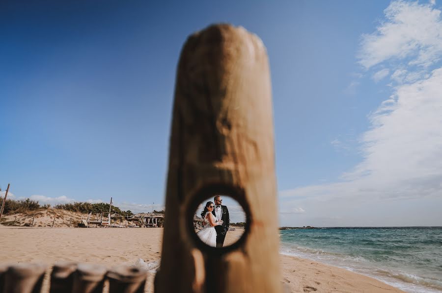 Fotografo di matrimoni Alessandro Spagnolo (fotospagnolonovo). Foto del 11 ottobre 2019