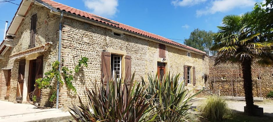 Vente maison 5 pièces 150 m² à Maubourguet (65700), 149 900 €