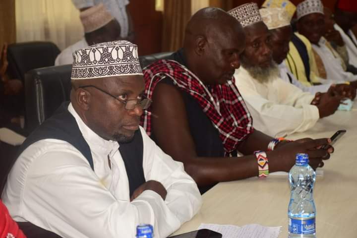 Kwale Advisory Religious Council chairman Hamisi Mwachirumu chairs a meeting at Kwale governor's headquarters in Matuga on Tuesday, October 4, 2022.