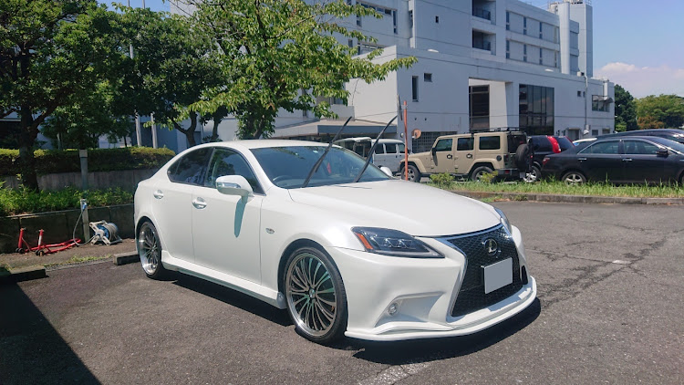 ISのスパシャン2020・洗車ガチ勢・GSE20・ルーホイ注文に関するカスタム事例の投稿画像2枚目
