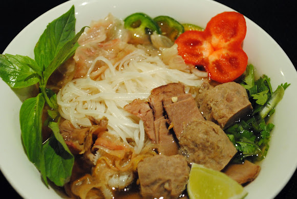 PHO (Beef Noodle Soup)