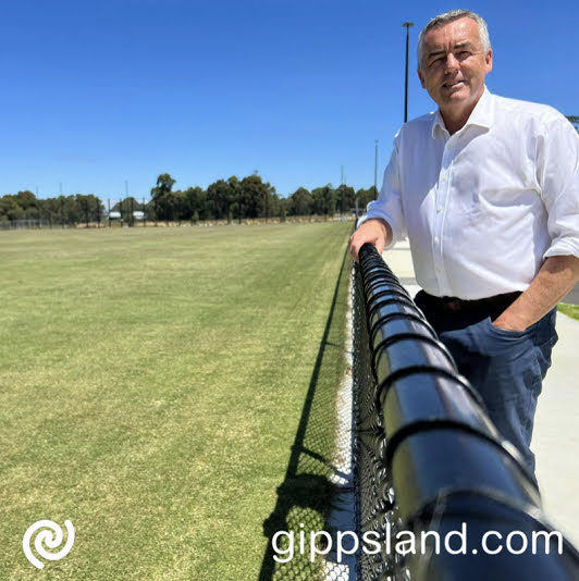 The WORLD precinct redevelopment in Bairnsdale is making great progress with contractors taking advantage of the fine weather, according to local MP Darren Chester