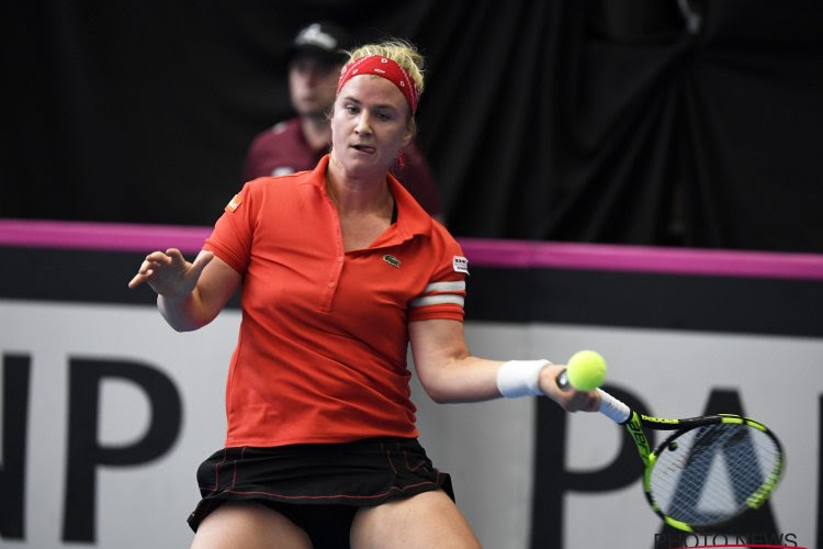 België komt opnieuw op voorsprong in Fed Cup na straffe stunt van Ysaline Bonaventure tegen ex-nummer één