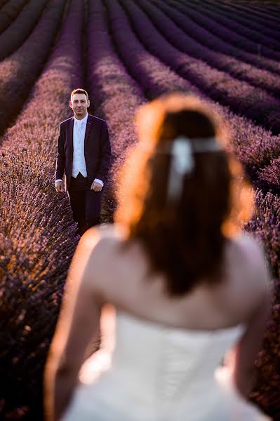 Wedding photographer Juan Bosco (photofoxfr). Photo of 19 November 2019