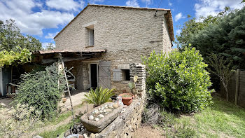 maison à Maubec (84)