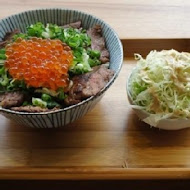 滿燒肉丼食堂