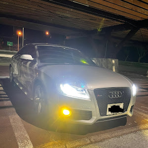A5 スポーツバック