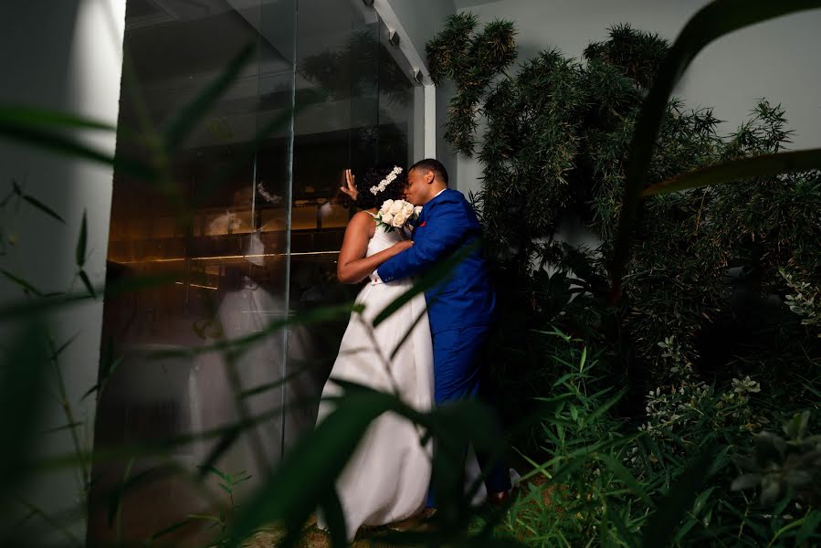 Wedding photographer Ranteen Dixon (rdphotography). Photo of 30 October 2019