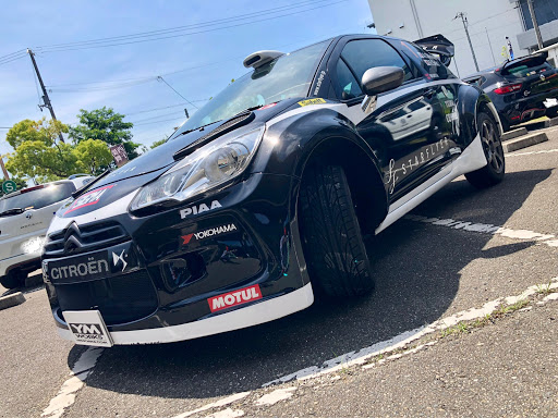 シトロエン Ds3を華麗にカスタム By コルトロ 18 06 22 シトロエンds3レーシングwrc改東宝映画オーバードライブ スターフライヤー 仕様 Cartune
