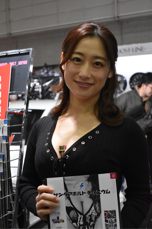 あっつんさんが投稿したキャンギャル・コンパニオン・幕張メッセ・東京オートサロン2020・オートサロンに関するカスタム事例の投稿画像28枚目