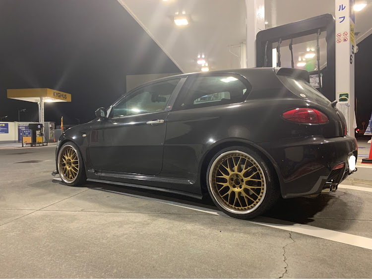 147のガソリンスタンドは盛れる・よる散歩に関するカスタム事例の投稿画像1枚目