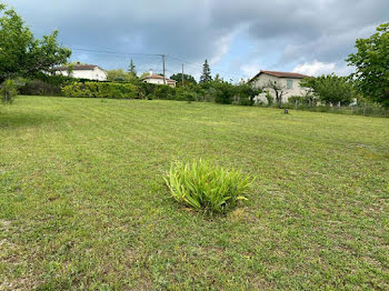 terrain à Montpezat-de-Quercy (82)