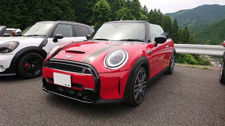 Clubman Cooper SのMINIオフ会・Gallery Cafe K'z・オフ会に関するカスタム事例の投稿画像9枚目