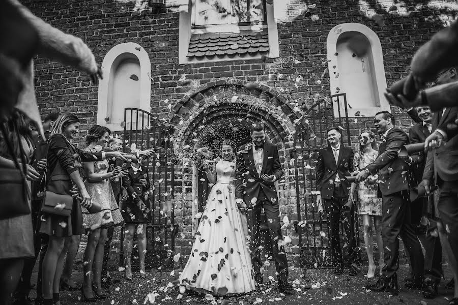 Fotógrafo de casamento Aušra Rekašiūtė (aastudio). Foto de 3 de outubro 2017